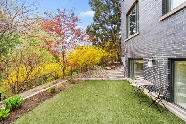 Additional image 36 of 20 Moorehill Dr