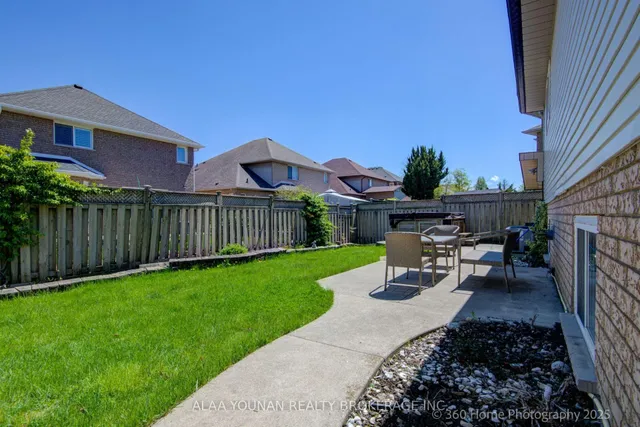 Additional image 40 of 84 Hillgarden Dr