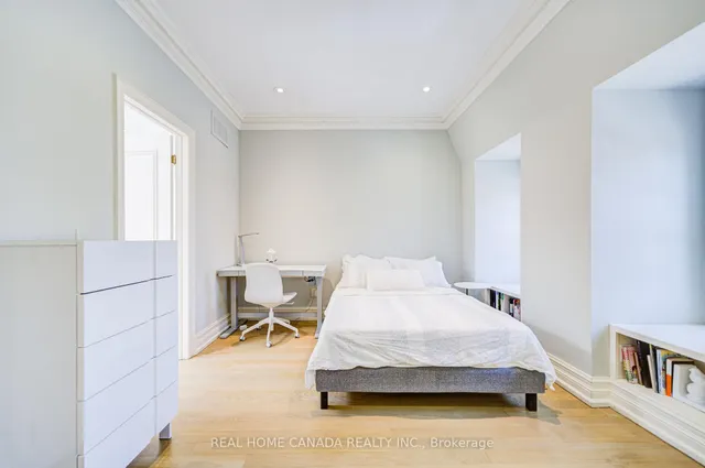 Additional image 28 of 121 Davenport Rd