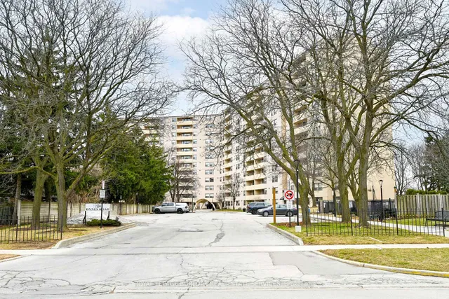 Additional image 9 of 700 Dynes Rd Unit 208