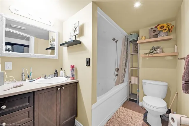 Additional image 22 of 31 Centennial Pky