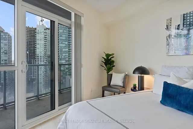 Additional image 29 of 352 Front St Unit 2215