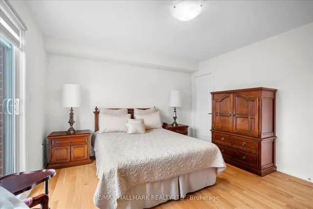 Additional image 30 of 109 Halliford Pl