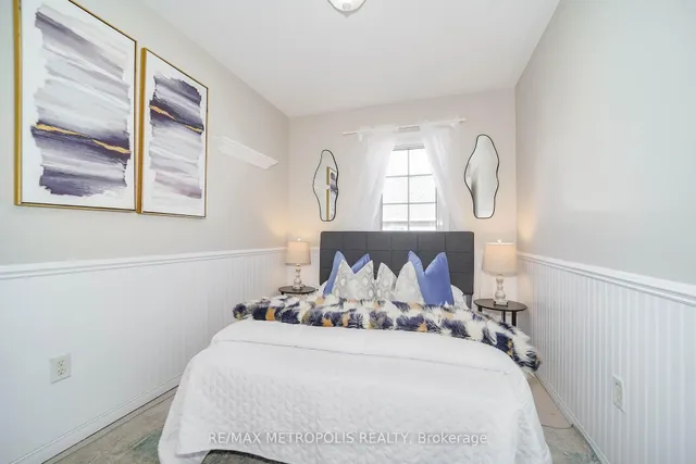 Additional image 24 of 2361 Parkhaven Blvd Unit 2