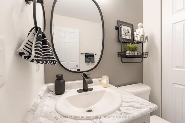 Additional image 4 of 6 Bicknell Ave Unit 11