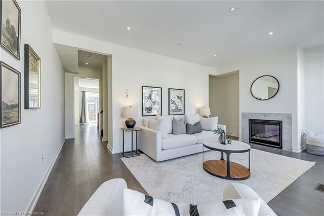 Additional image 13 of 301 Squire Crescent Cres