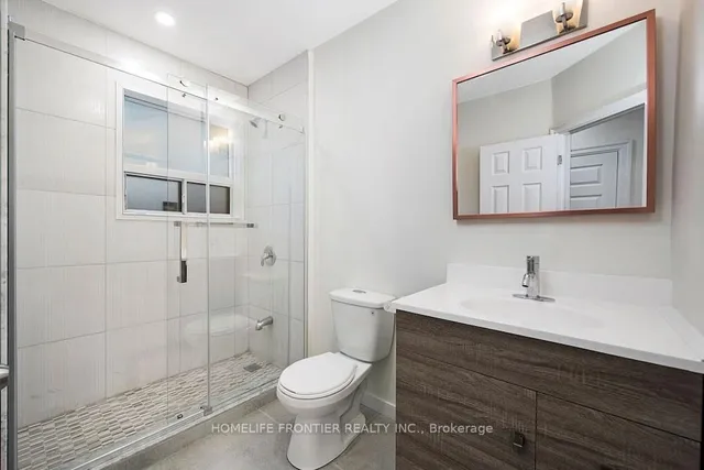 Additional image 20 of 46 Cowan Ave