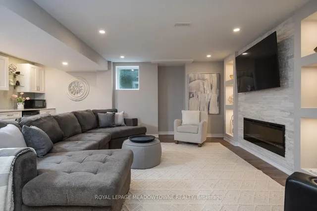 Additional image 7 of 476 Laundon Terr