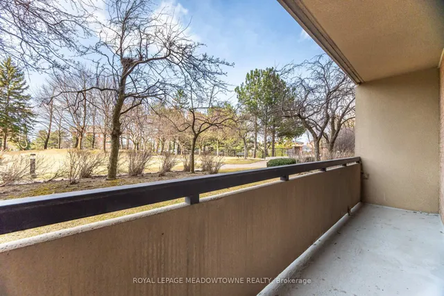 Additional image 32 of 100 County Court Blvd Unit 106