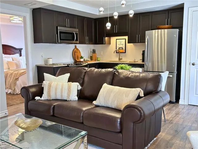 Additional image 3 of 255 Maitland St Unit 5F