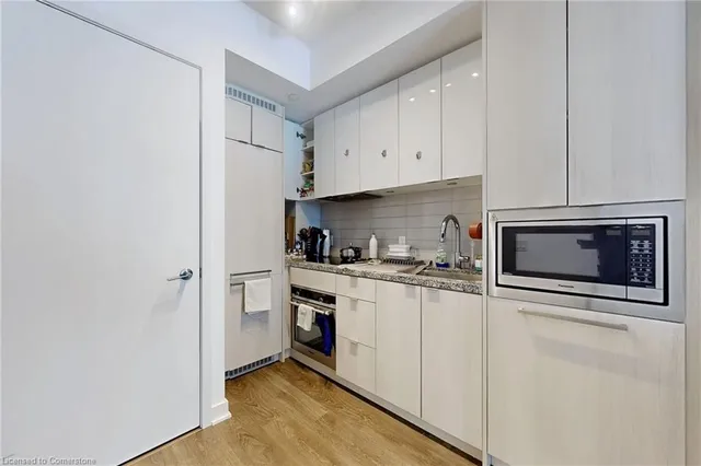 Additional image 9 of 125 Blue Jays Way Unit 2907