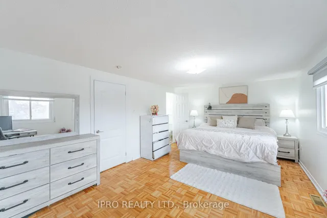 Additional image 21 of 738 Greycedar Cres