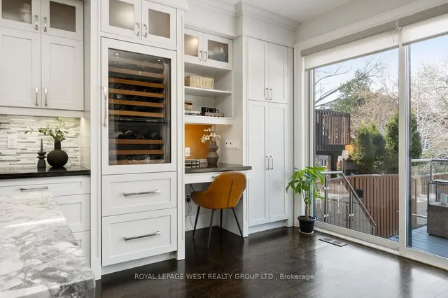 Additional image 22 of 218 Cameron Ave