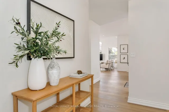 Additional image 12 of 1083 Easterbrook Cres