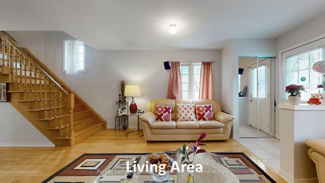 Additional image 9 of 1017 Roselawn Ave