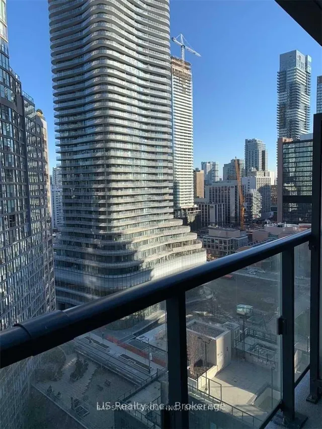 Additional image 2 of 955 Bay St Unit 1618