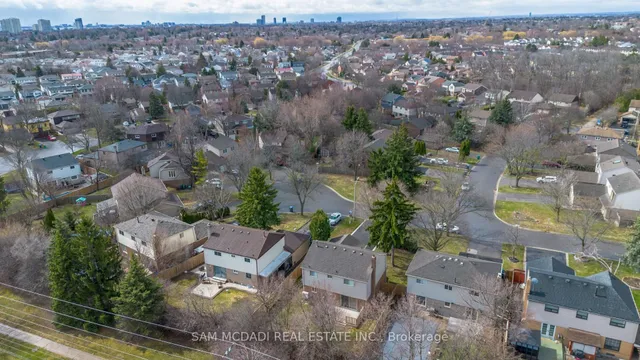 Additional image 36 of 44 Madrid Cres