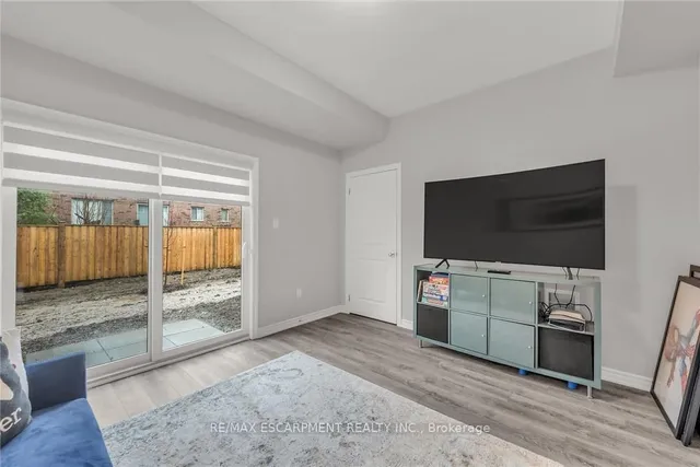 Additional image 4 of 187 Wilson St Unit 32