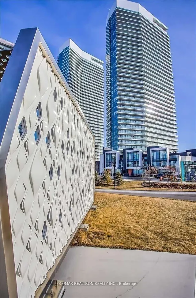 Additional image 29 of 117 McMahon Dr Unit 3702