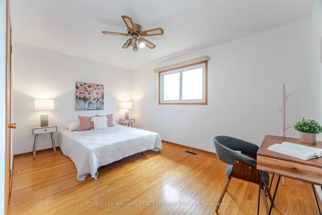 Additional image 25 of 21 Malcolm Cres