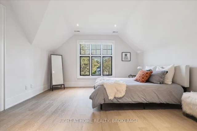 Additional image 37 of 1253 Crawford Crt