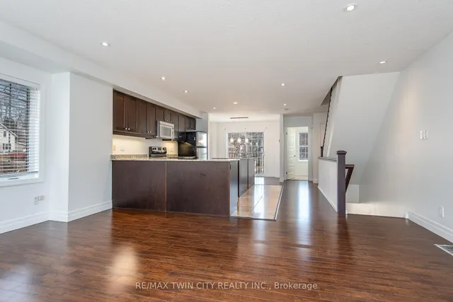 Additional image 9 of 45 Woolwich St