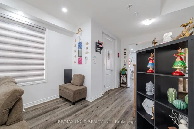 Additional image 9 of 13 Redfern St