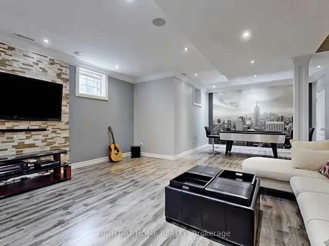 Additional image 31 of 1504 Pinery Cres