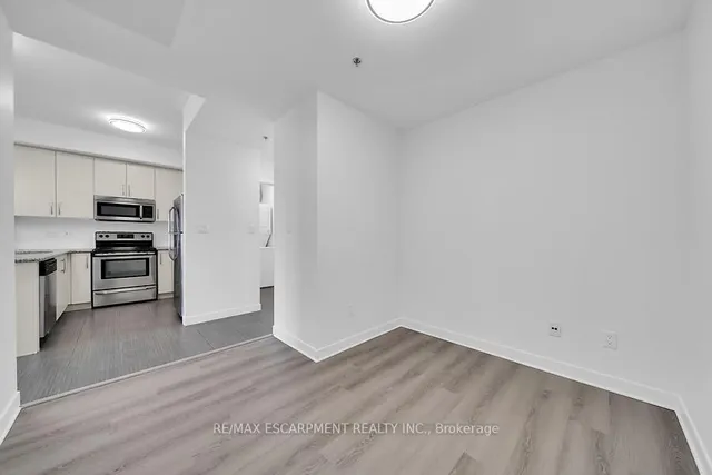 Additional image 9 of 5317 Upper Middle Rd Unit 332