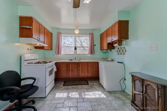 Additional image 6 of 39 Baybrook Cres