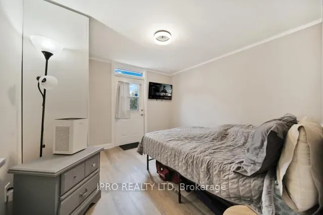 Additional image 19 of 146 Glencarry Ave