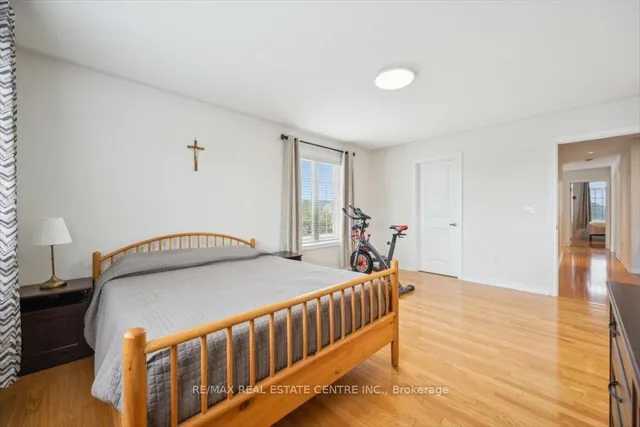 Additional image 18 of 37 Interlude Dr