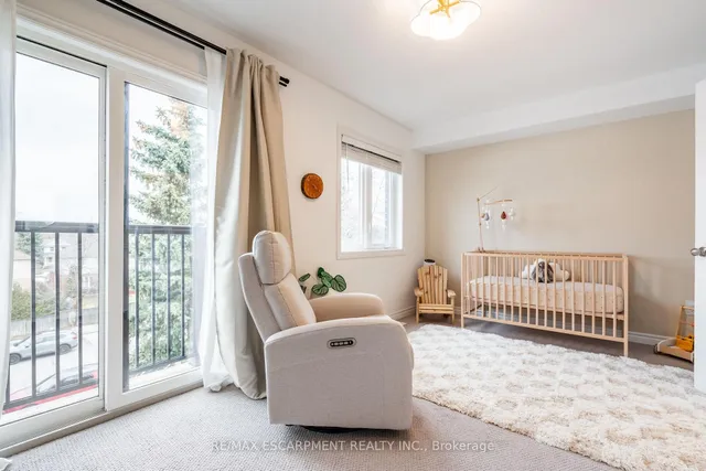 Additional image 36 of 219 Dundas St Unit 45