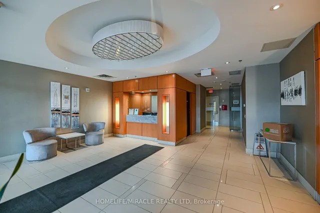 Additional image 5 of 840 Queens Plate Dr Unit 1609