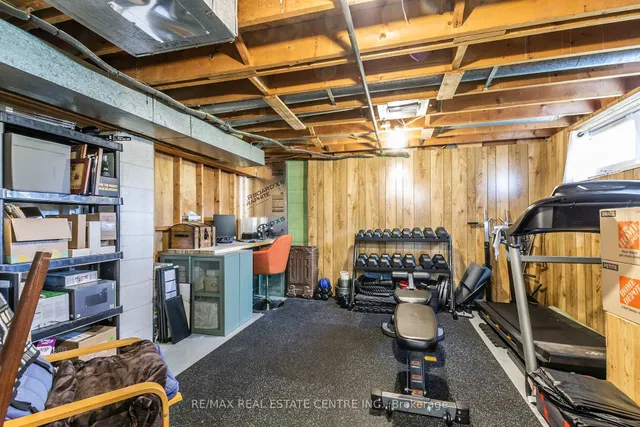 Additional image 27 of 105 Anne Blvd