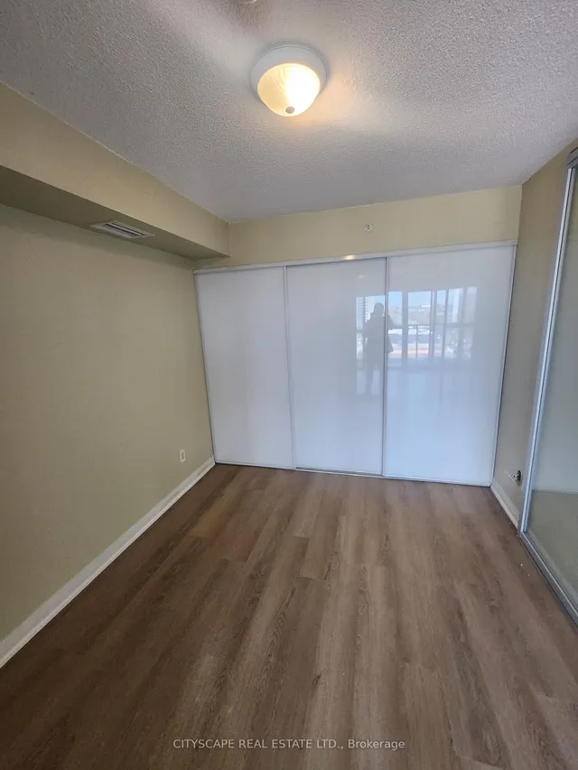 Additional image 34 of 30 MEADOWGLEN Pl Unit 616
