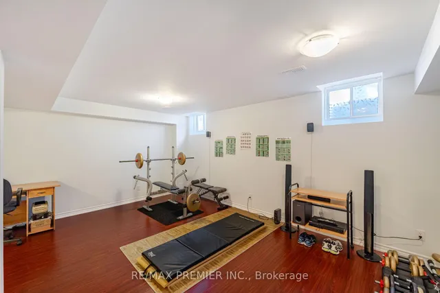 Additional image 39 of 2 Tribune Dr