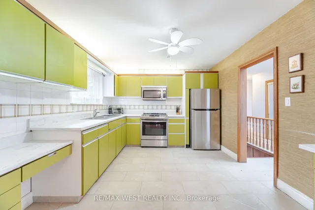 Additional image 12 of 94 Windhill Cres