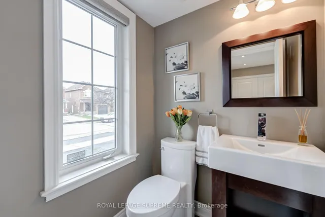 Additional image 15 of 34 Purdy Cres