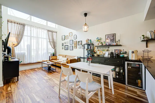 Additional image 13 of 1 Town Centre Crt