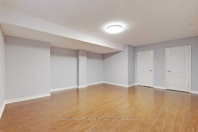 Additional image 33 of 8 Sandfield Rd