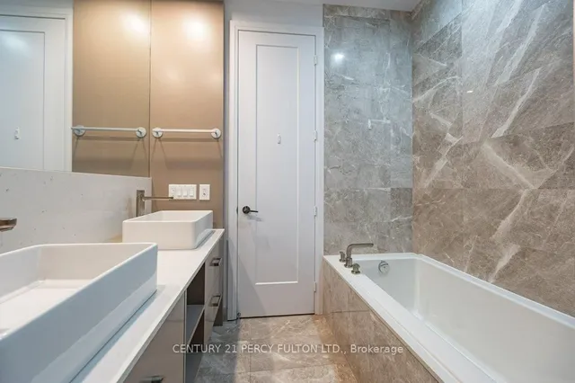 Additional image 17 of 101 Erskine Ave Unit PH10