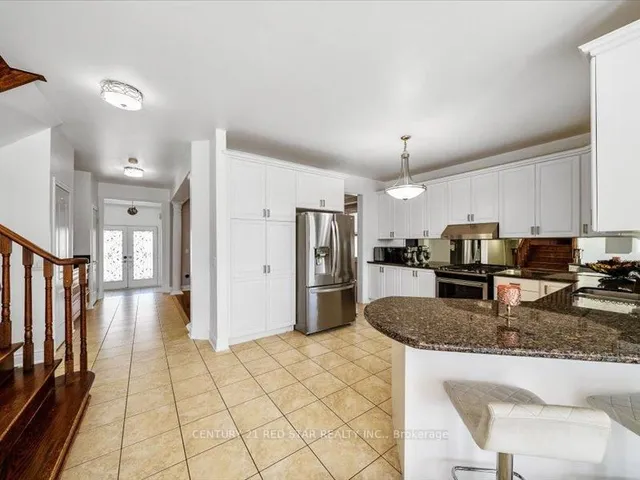 Additional image 13 of 31 Eiffel Blvd