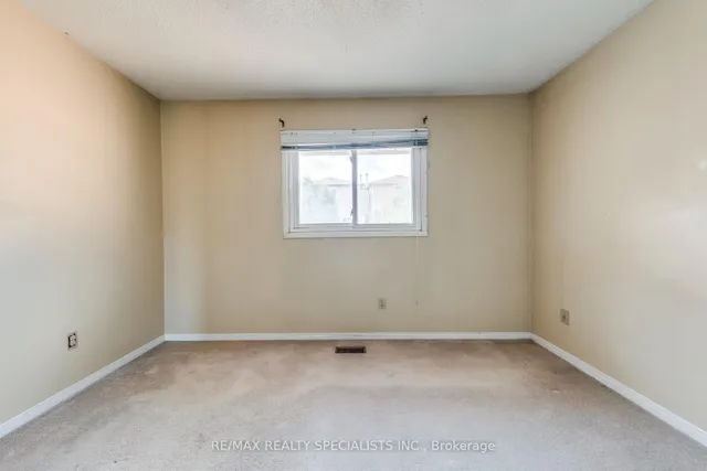 Additional image 37 of 102 Sunforest Dr