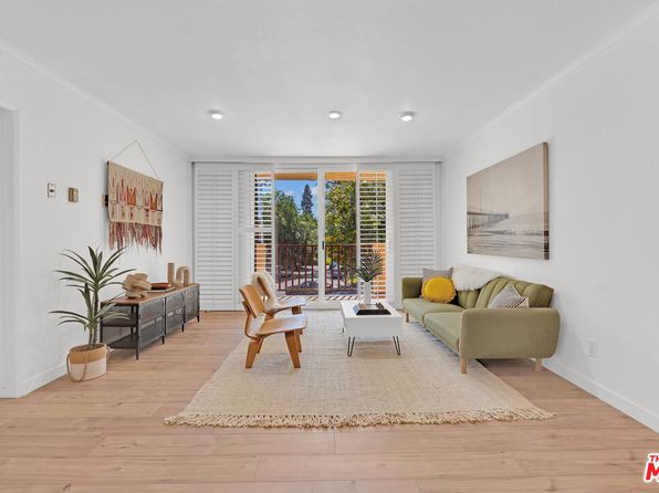12955 Riverside Dr APT 201, Sherman Oaks, CA 91423
