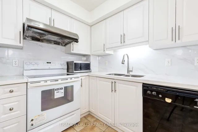 Additional image 4 of 5225 Finch Ave Unit 201