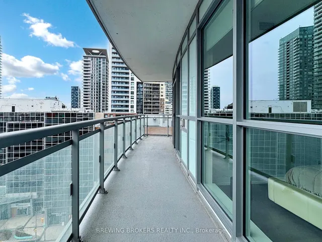 Additional image 16 of 89 Dunfield Ave Unit 902