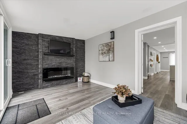 Additional image 18 of 52 East 24th St