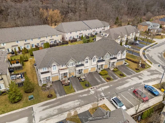 Additional image 47 of 93 Forest Valley Cres