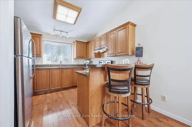 Additional image 14 of 5 Quinte Cres